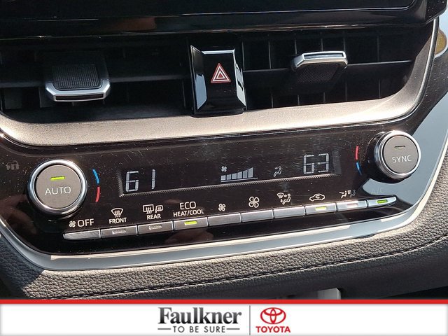 Certified 2025 Toyota Corolla Cross XLE FWD image 15