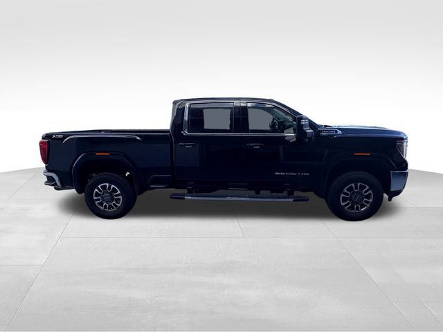 Used 2022 GMC Sierra 2500 SLE w/ SLE Value Package; image 4