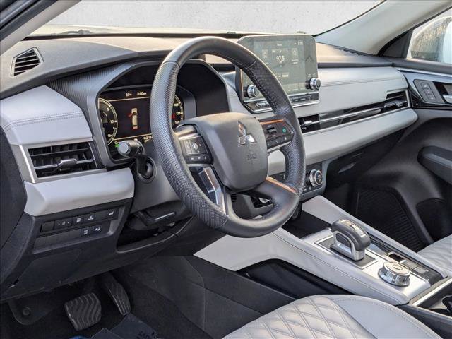 Used 2023 Mitsubishi Outlander SEL AWD/4WD image 10