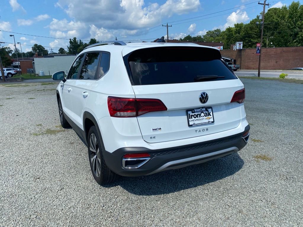 Used 2023 Volkswagen Taos SE image 5