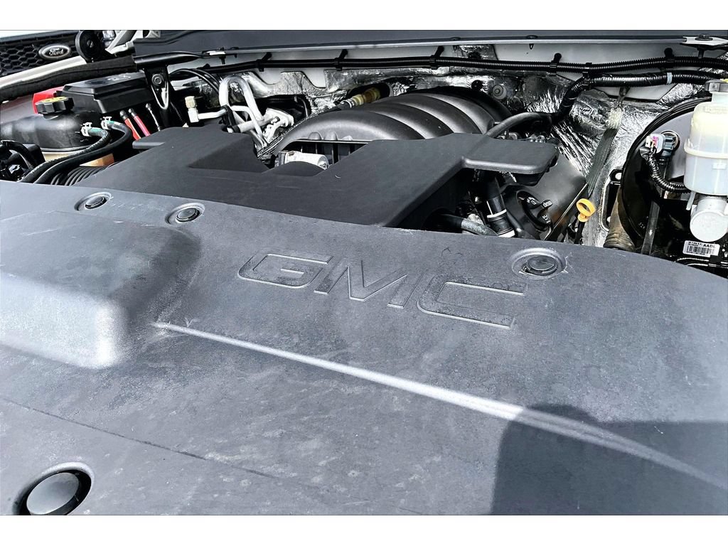 Used 2018 GMC Yukon XL Denali w/ Denali Ultimate Package AWD/4WD image 32