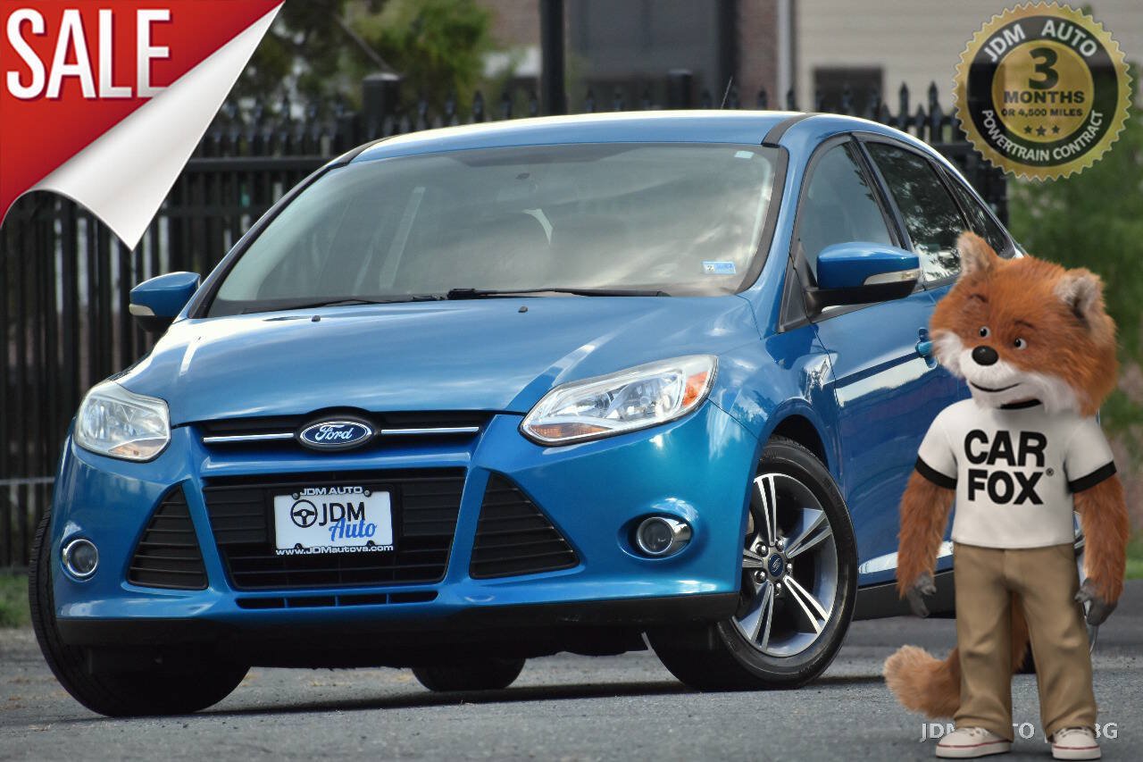 Used 2014 Ford Focus SE w/ SE Sport Package FWD image 1