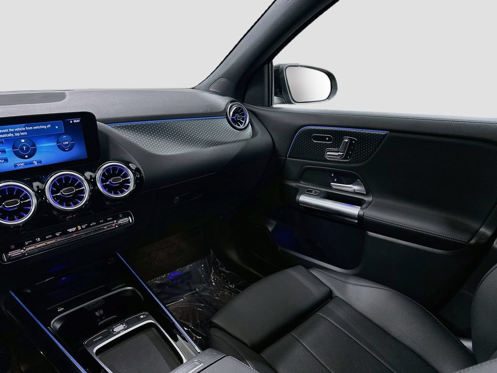 Certified 2024 Mercedes-Benz GLA 250 4MATIC image 22