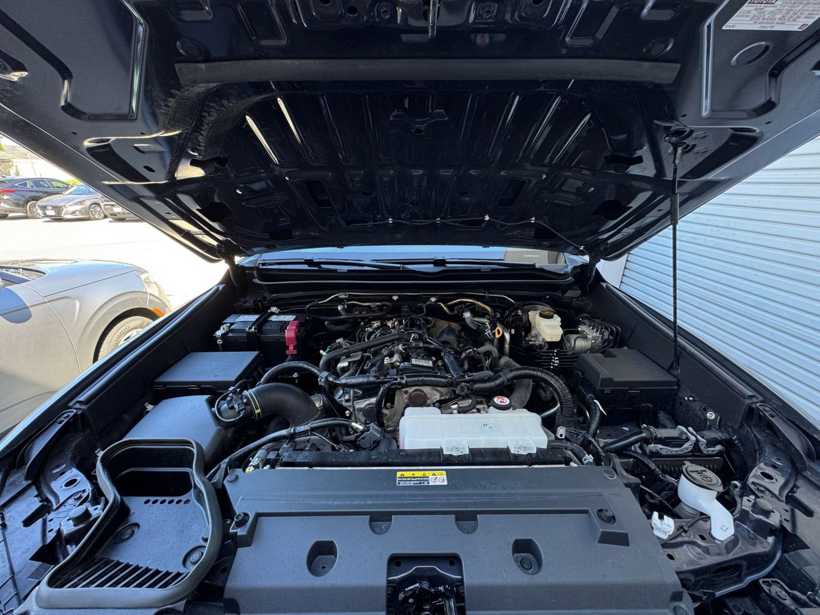 Used 2025 Toyota Tacoma TRD Off-Road image 32