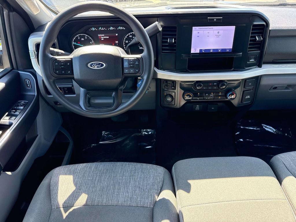 Certified 2025 Ford F250 XLT image 12