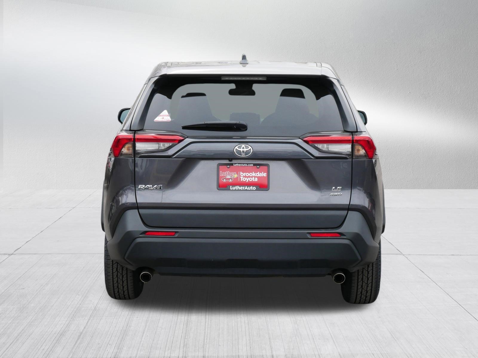 Certified 2024 Toyota RAV4 LE AWD/4WD image 6