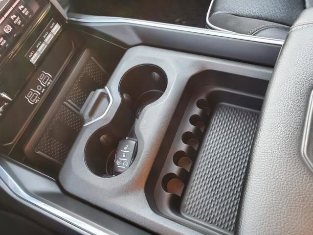 Used 2025 RAM 3500 Laramie image 27