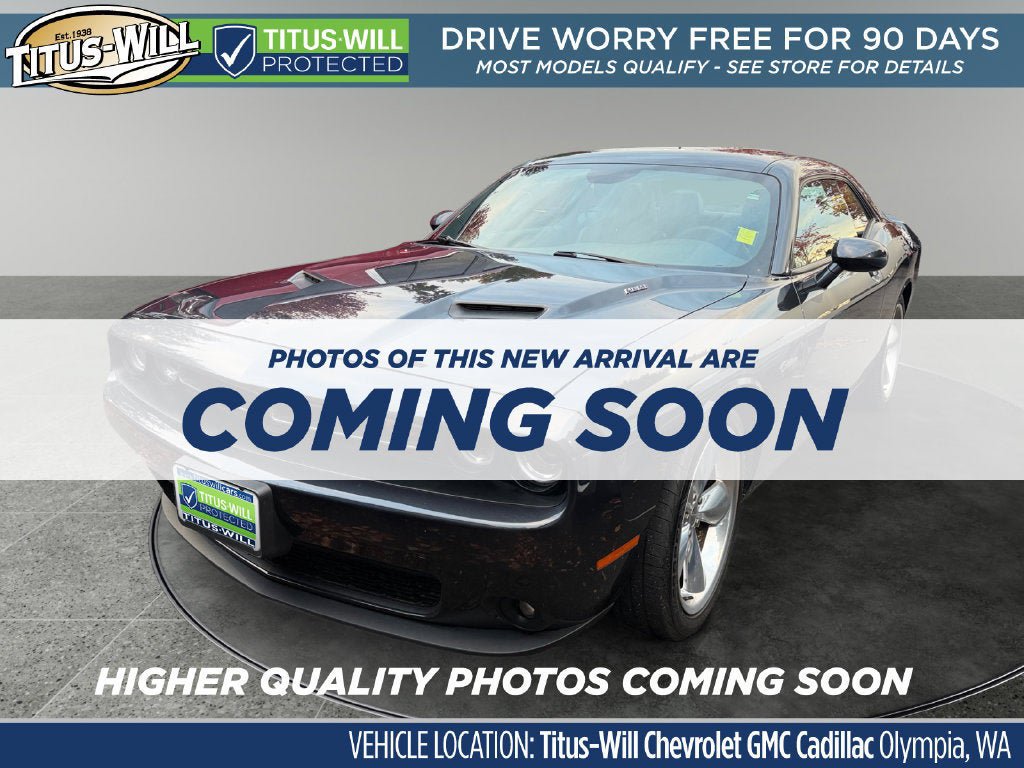 Used 2016 Dodge Challenger R/T Plus RWD image 2