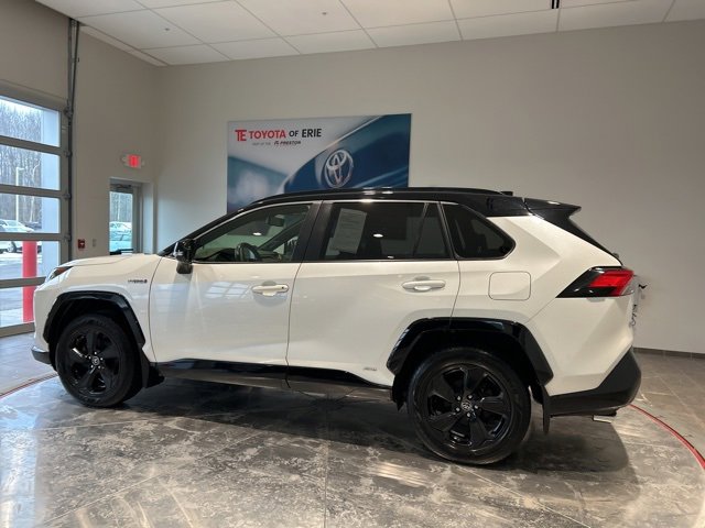 Used 2019 Toyota RAV4 XSE w/ Carpet Mat Package image 3