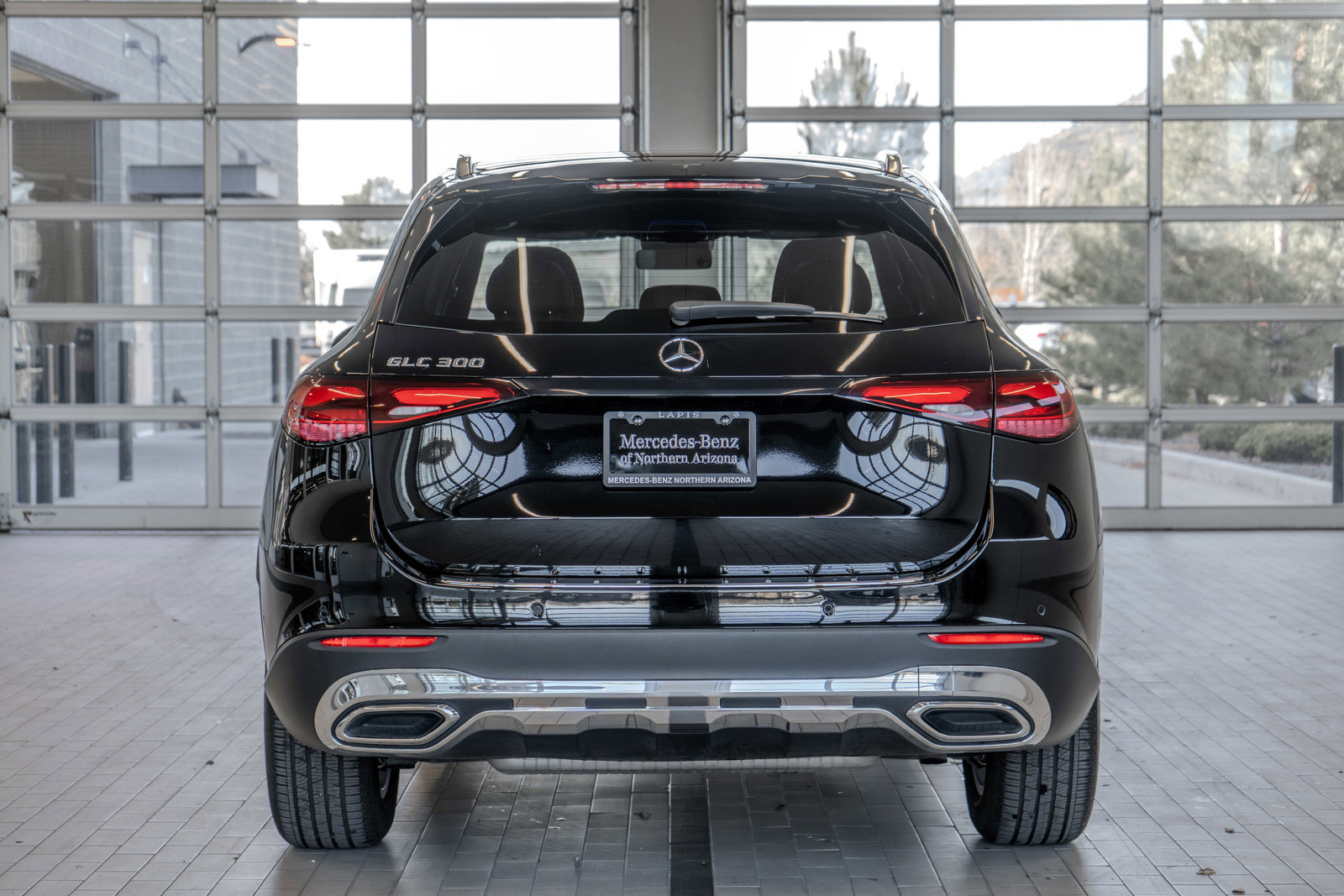 Used 2023 Mercedes-Benz GLC 300 image 14