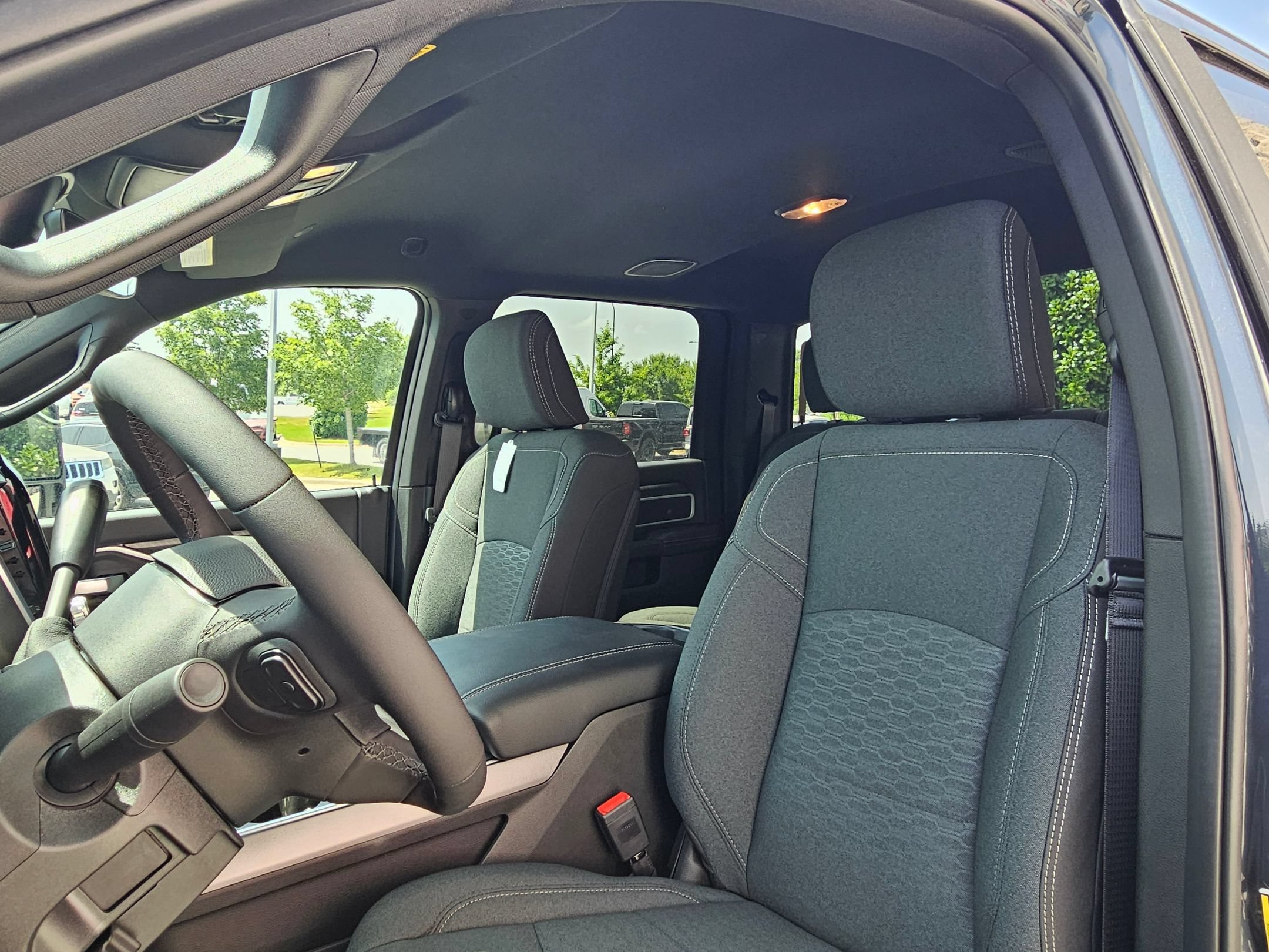 New 2026 RAM 2500 Big Horn AWD/4WD image 20