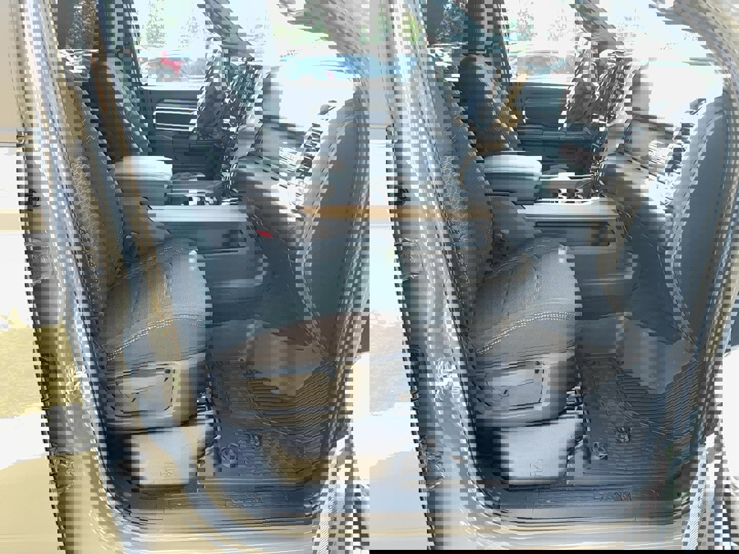 New 2026 RAM 2500 Big Horn image 7