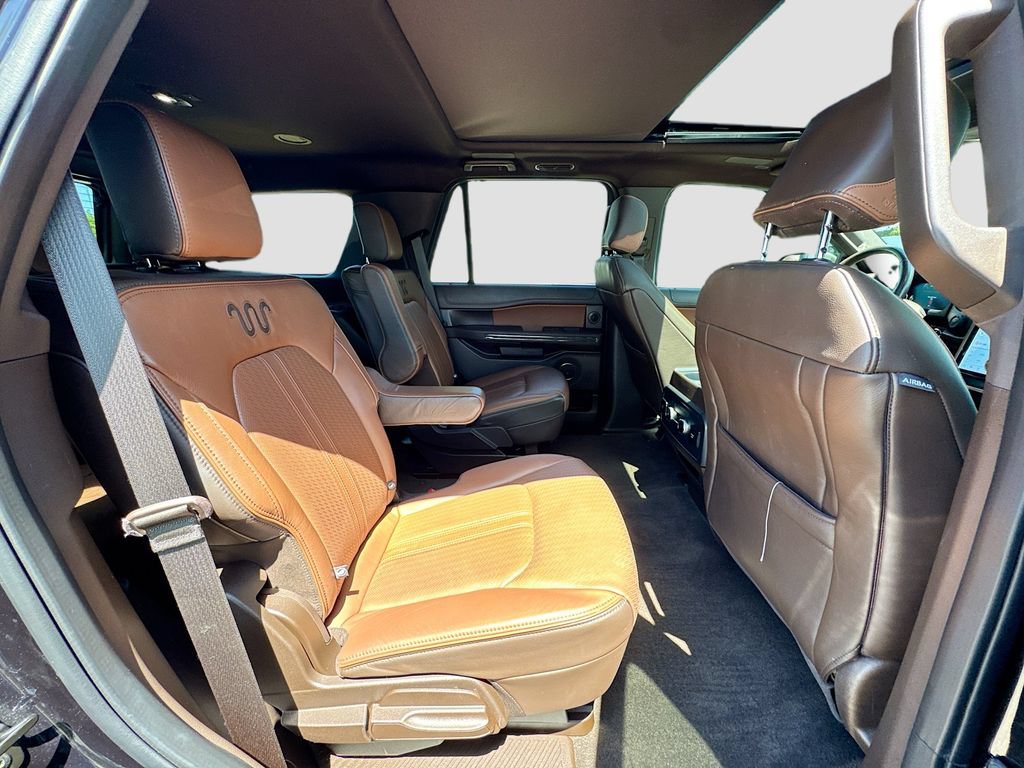 Used 2023 Ford Expedition King Ranch AWD/4WD image 31