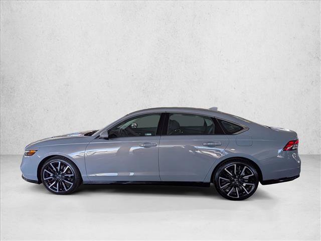 Used 2025 Honda Accord Touring image 8