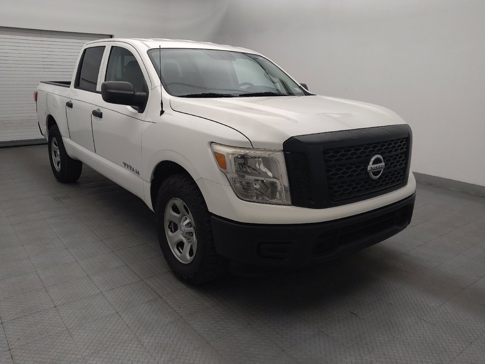 Used 2017 Nissan Titan S AWD/4WD image 13