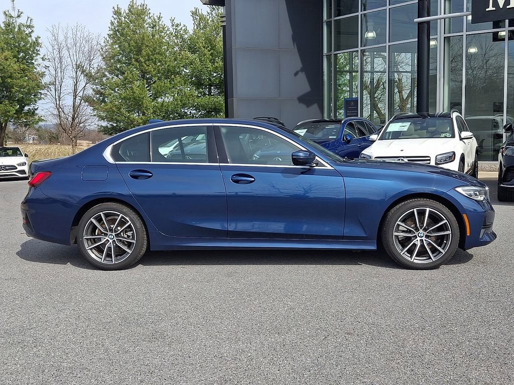 Used 2021 BMW 330i xDrive Sedan w/ Convenience Package image 11