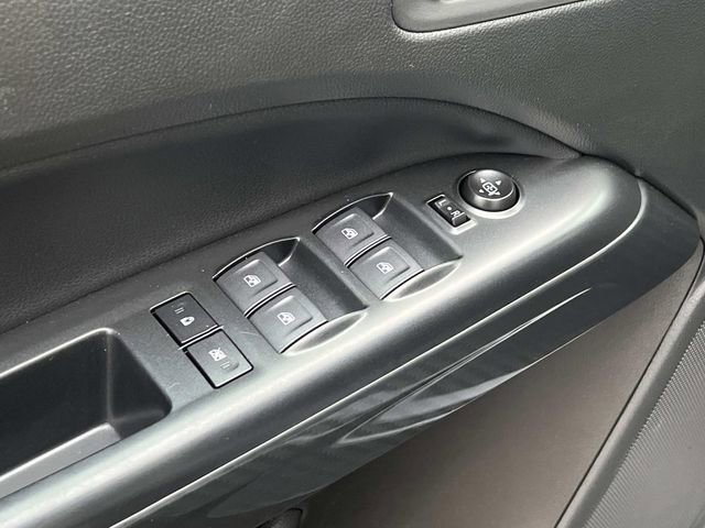 Used 2022 GMC Canyon AT4 w/ Trailering Package image 15