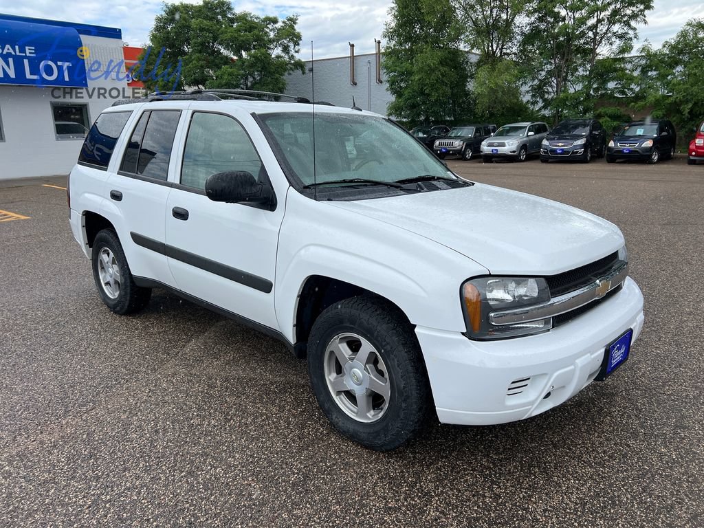 Used 2005 Chevrolet TrailBlazer LS w/ LS Preferred Equipment Group AWD/4WD image 8