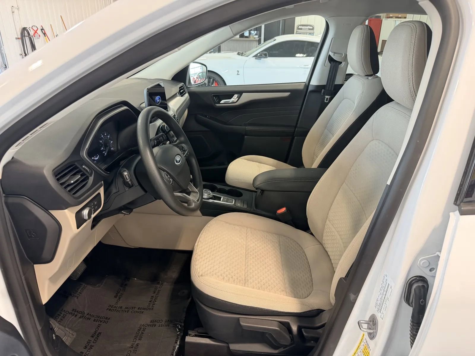 Used 2021 Ford Escape SE AWD/4WD image 9