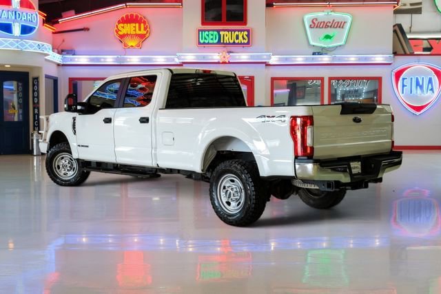 Used 2018 Ford F350 XL w/ Power Equipment Group AWD/4WD image 4