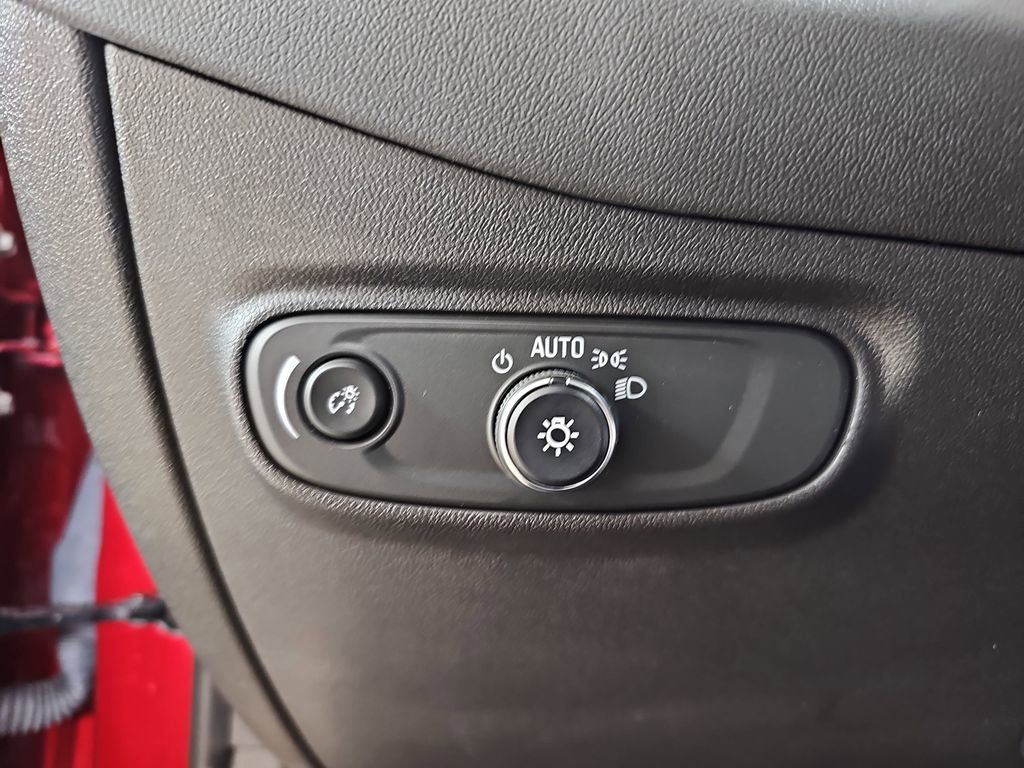 Certified 2024 Chevrolet Equinox LT image 31