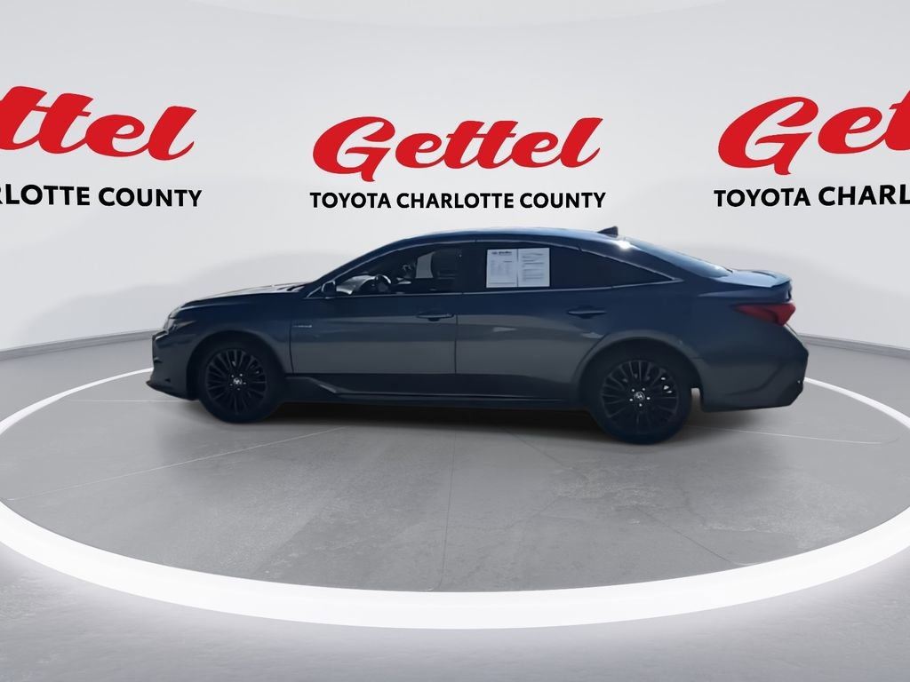 Used 2020 Toyota Avalon XSE image 5
