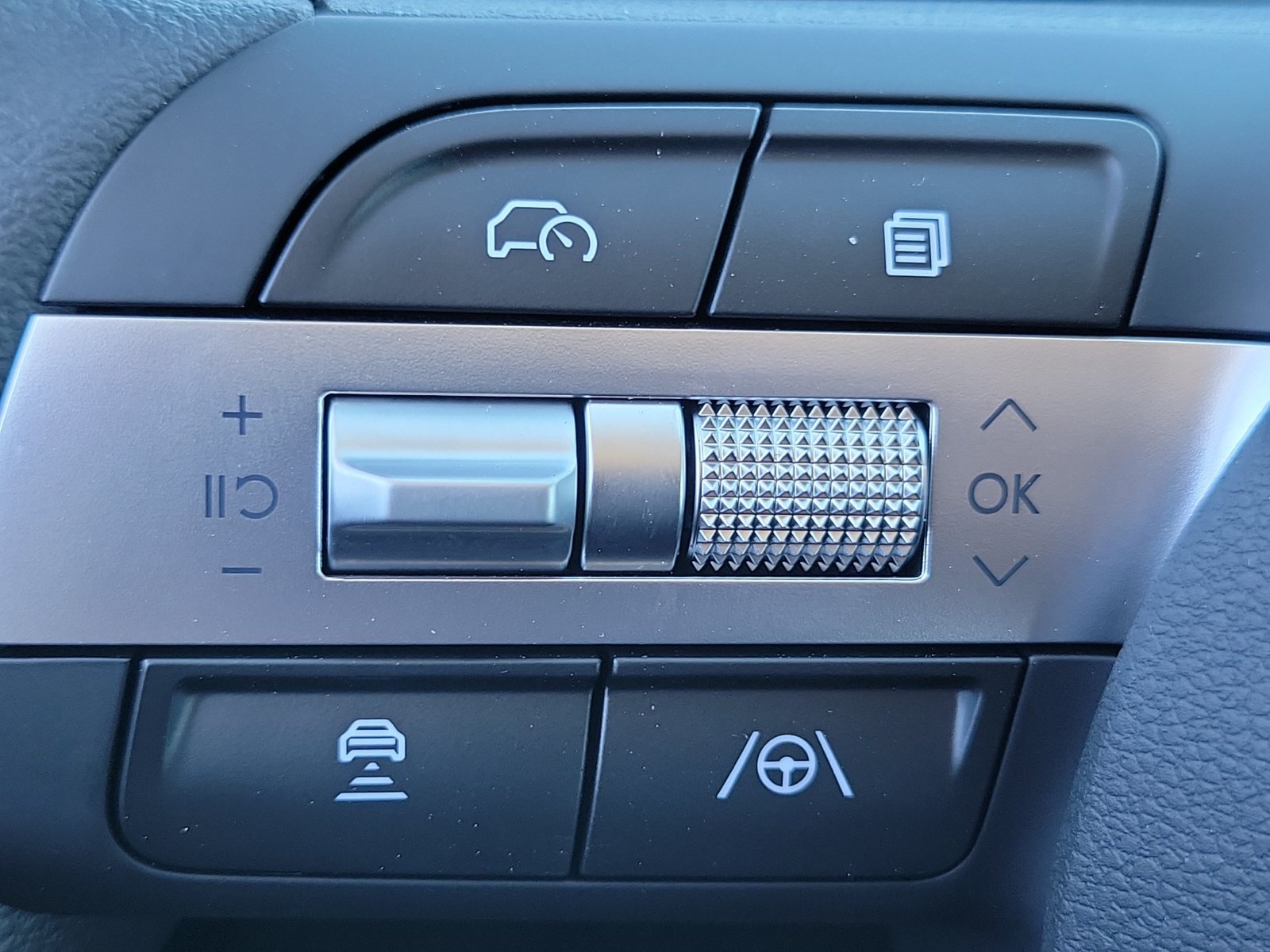New 2026 Hyundai Tucson SE AWD/4WD image 8