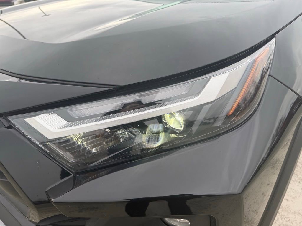 Used 2024 Toyota RAV4 Adventure image 9