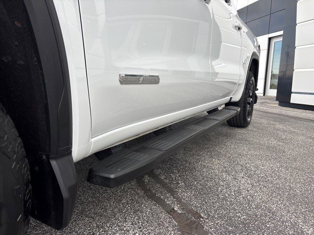 Certified 2022 GMC Sierra 1500 Elevation w/ LPO, Elevation Black Package image 11