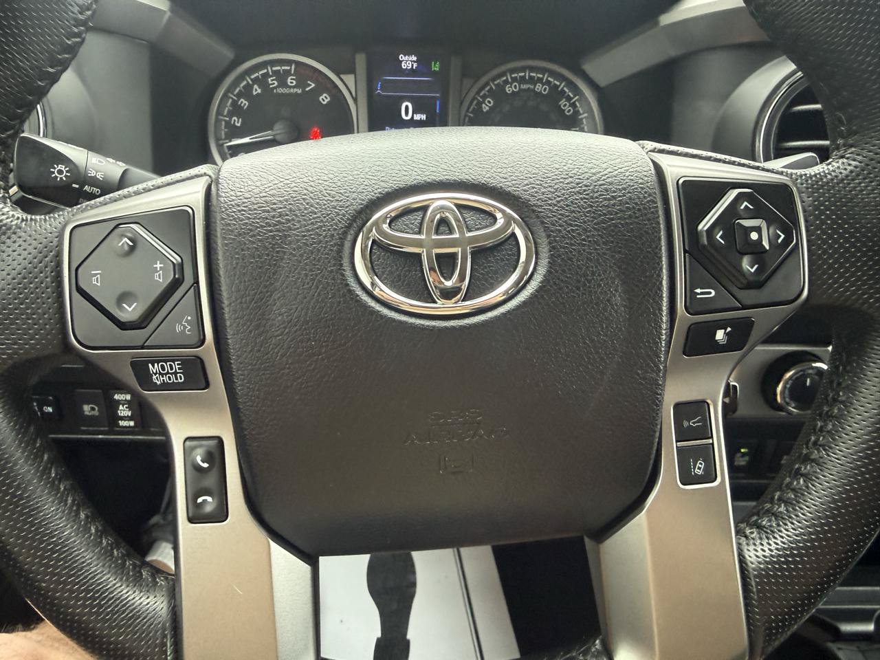 Used 2022 Toyota Tacoma SR5 w/ Trail Edition AWD/4WD image 21