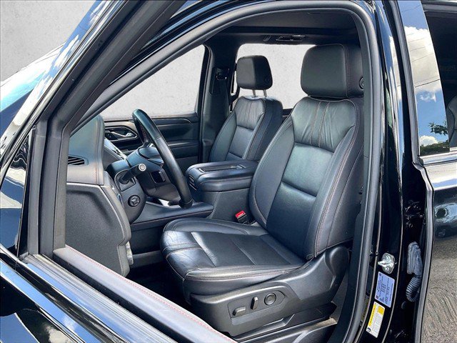 Certified 2024 Chevrolet Suburban RST w/ Luxury Package RWD image 27