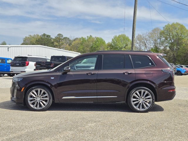 Used 2020 Cadillac XT6 Sport w/ Platinum Package image 12