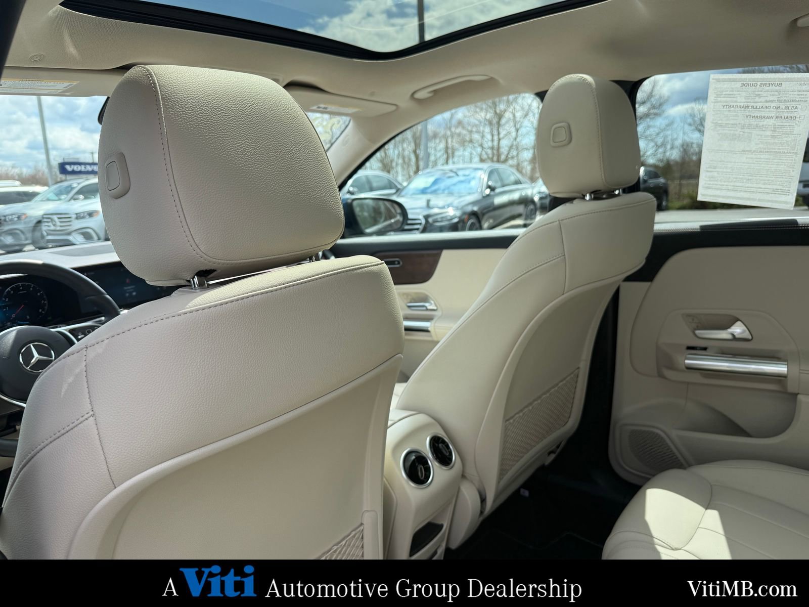 Certified 2022 Mercedes-Benz GLA 250 4MATIC image 21
