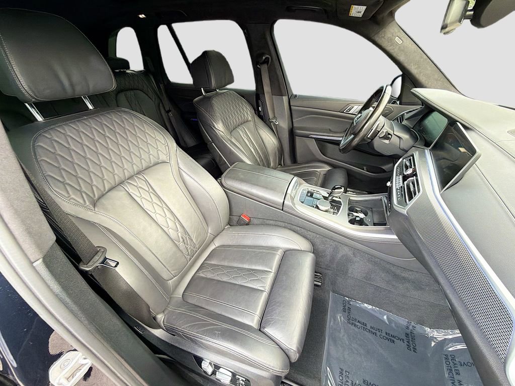 Used 2022 BMW X5 sDrive40i w/ M Sport Package RWD image 14