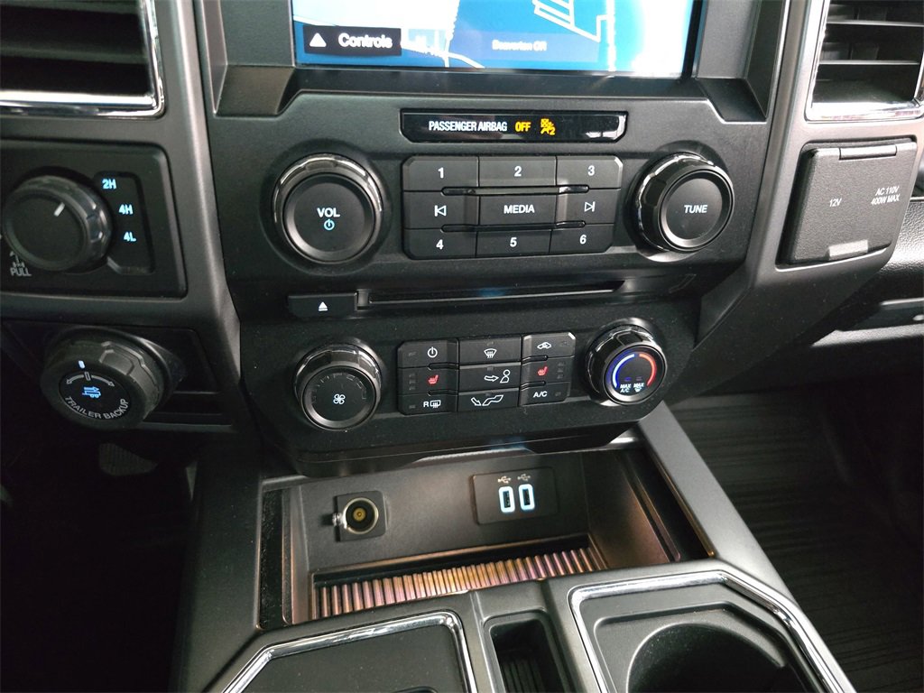 Used 2016 Ford F150 XLT w/ Equipment Group 302A Luxury image 26