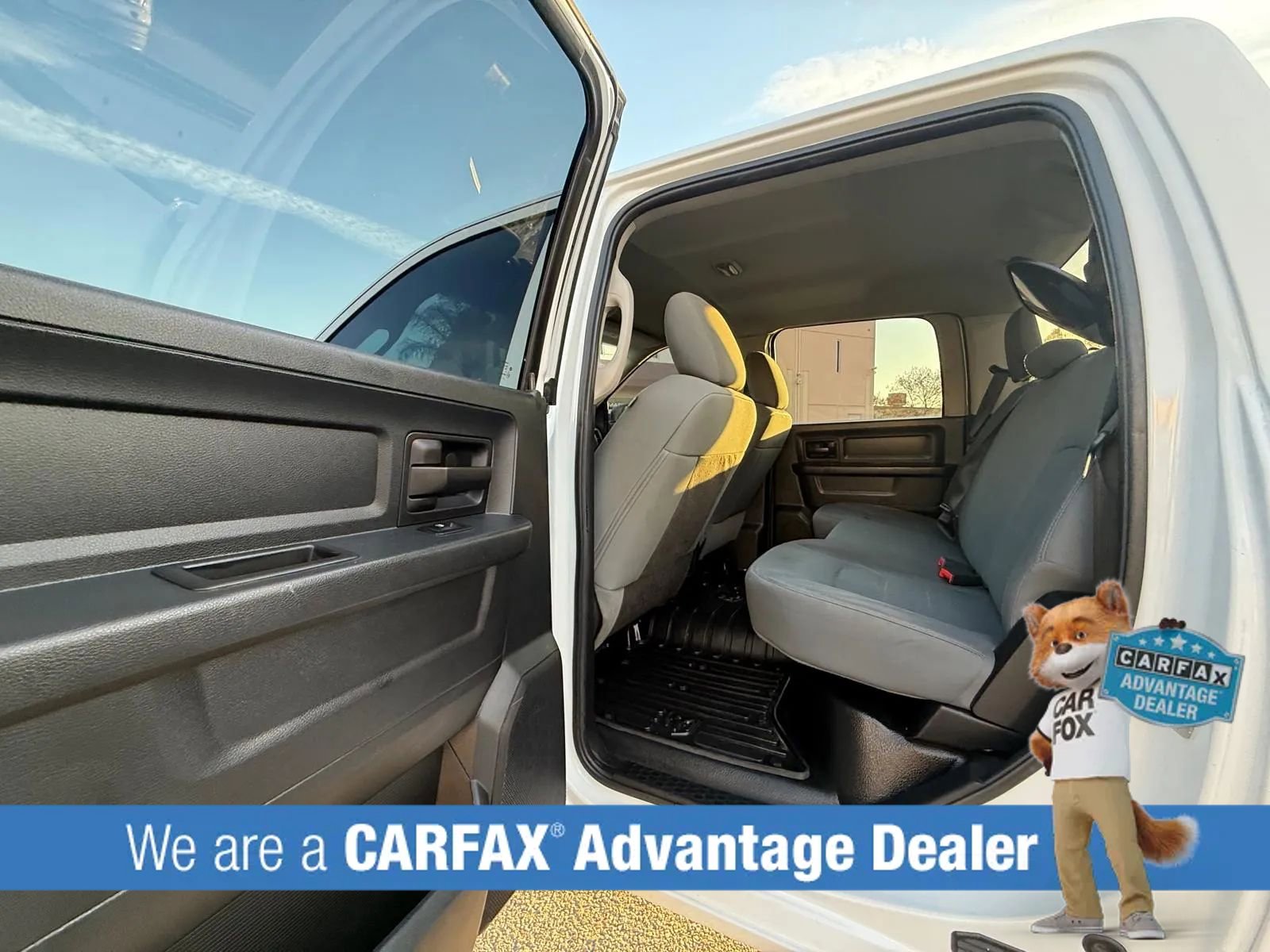 Used 2014 RAM 1500 Express RWD image 25