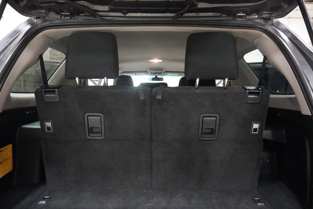 Used 2016 Toyota 4Runner SR5 image 9