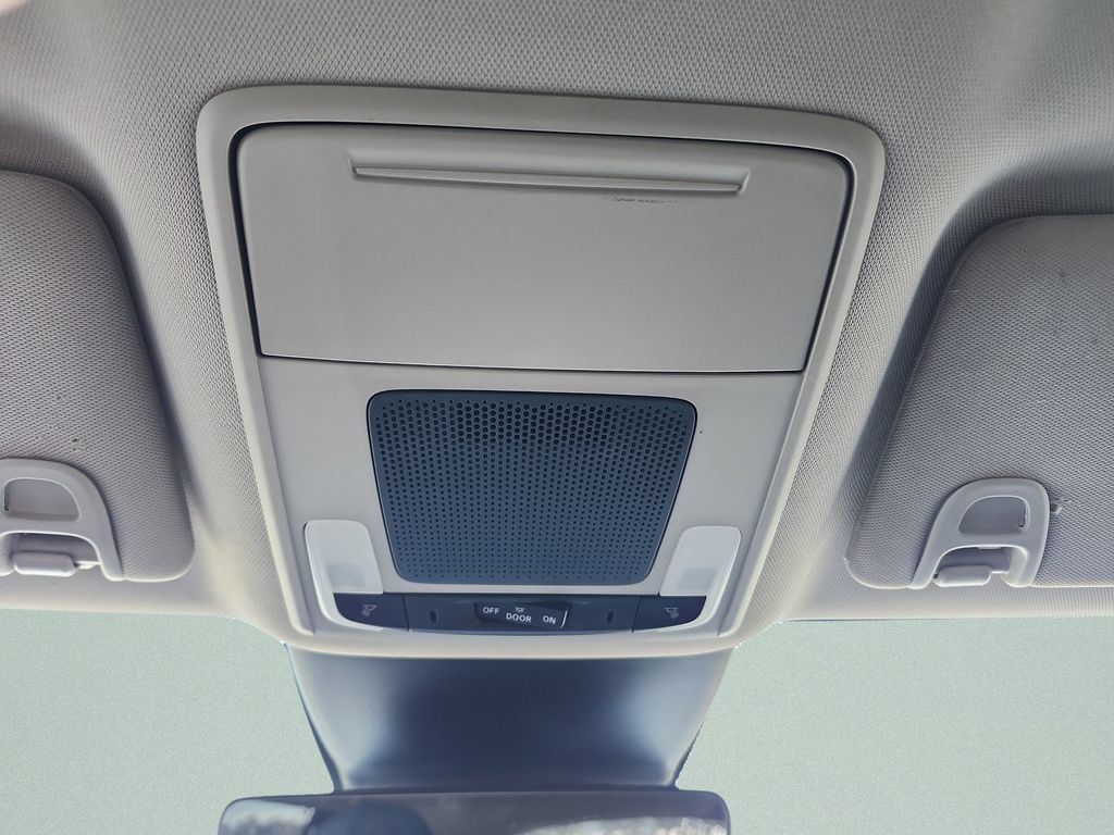 Used 2023 Honda Pilot EX-L image 17