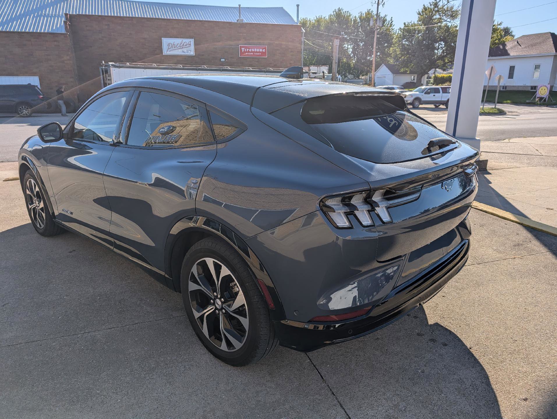 Used 2021 Ford Mustang Mach-E Premium image 8