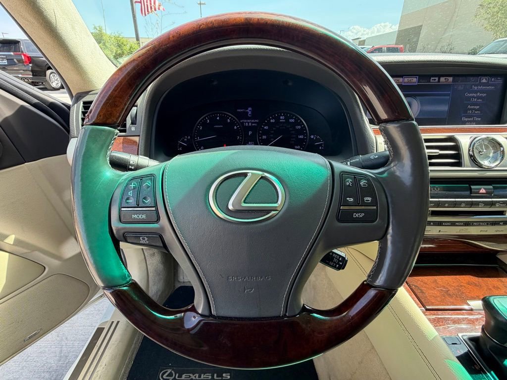 Used 2014 Lexus LS 460 w/ Comfort Package image 13