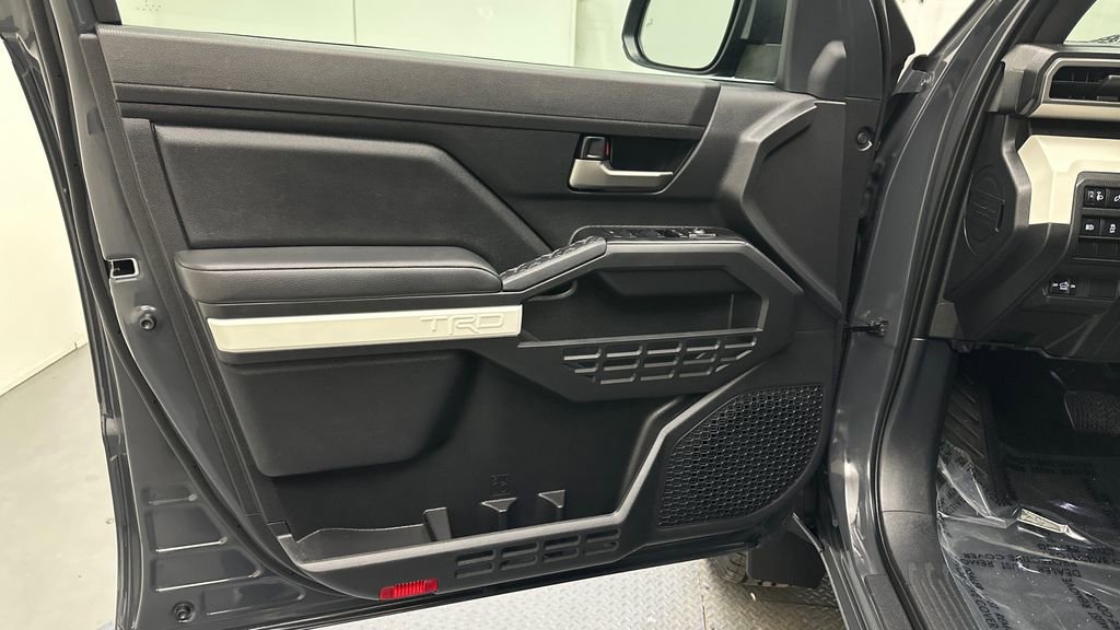 Certified 2024 Toyota Tacoma TRD Off-Road image 14