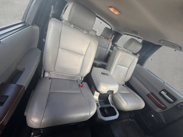 Used 2014 Toyota Sequoia Platinum RWD image 22