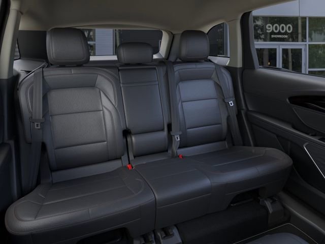 New 2026 Lincoln Nautilus Premier AWD/4WD image 11