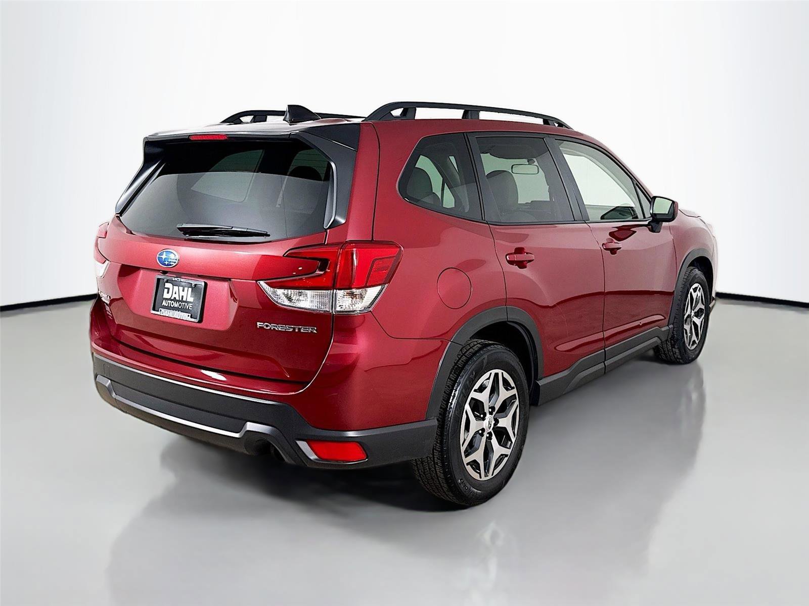 Used 2024 Subaru Forester Premium image 13