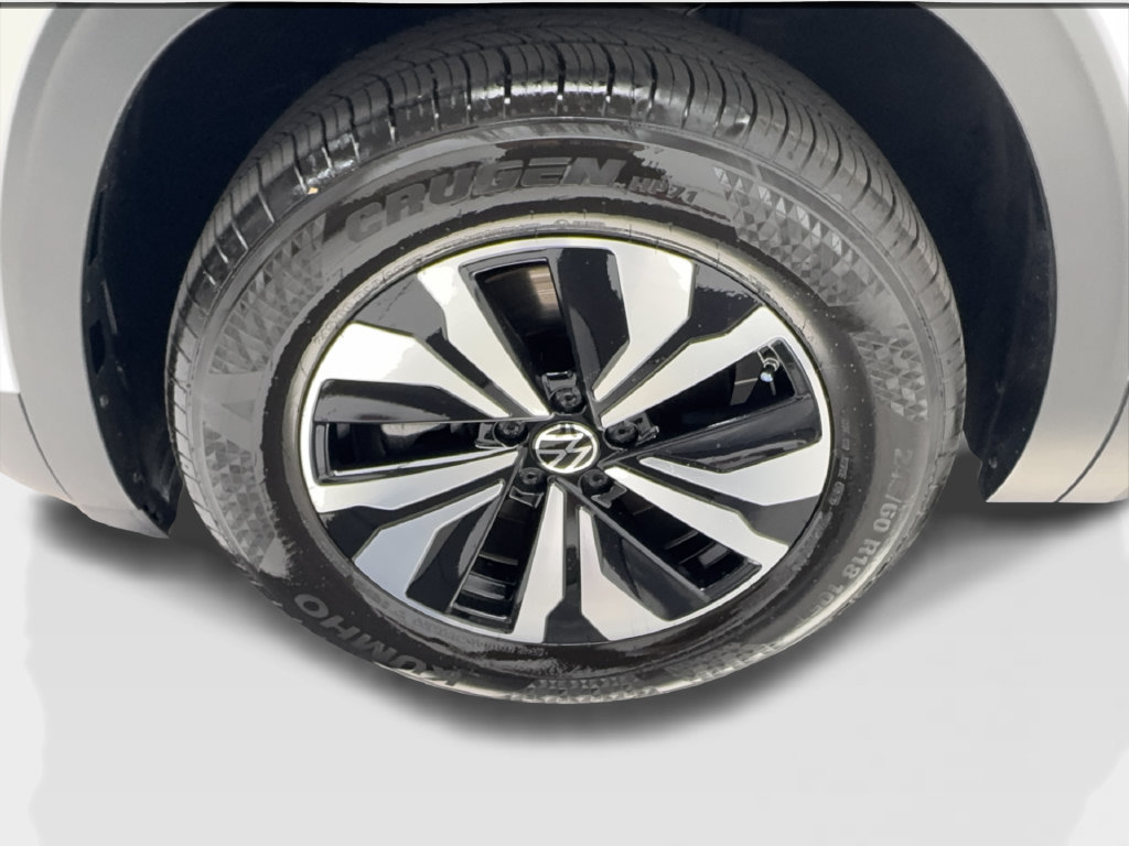 Used 2026 Volkswagen Atlas SE FWD image 13