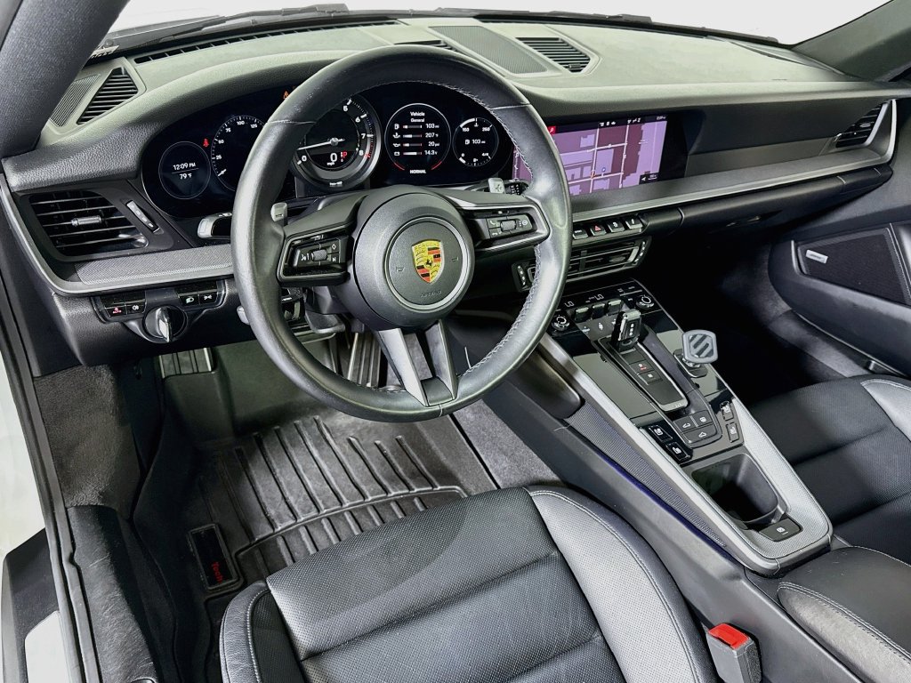 Certified 2021 Porsche 911 Carrera RWD image 4