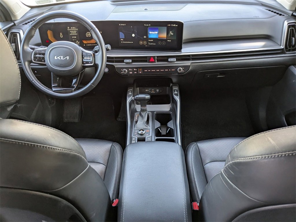 Used 2024 Kia Sorento S image 33
