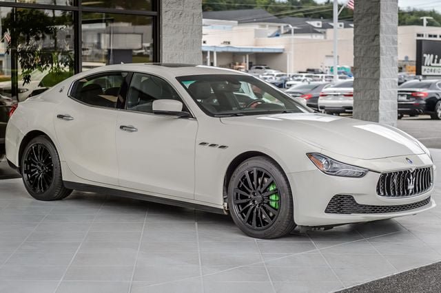 Used 2016 Maserati Ghibli RWD image 4