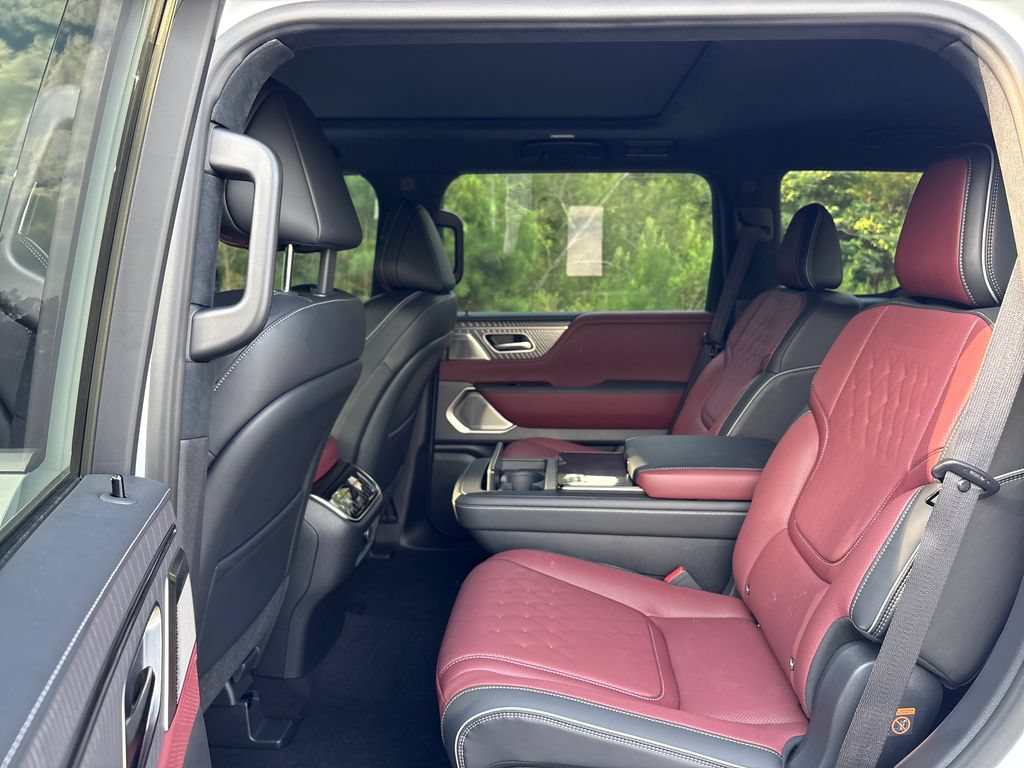 New 2027 INFINITI QX80 Autograph w/ Premium Cargo Package AWD/4WD image 26