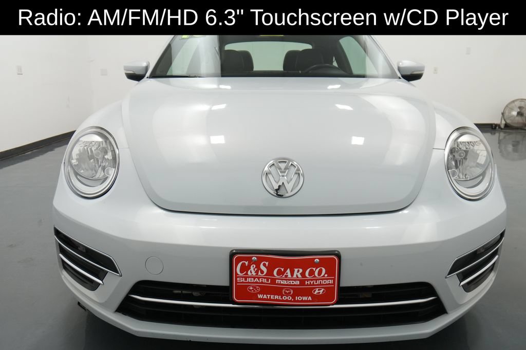 Used 2018 Volkswagen Beetle 2.0T SE FWD image 2